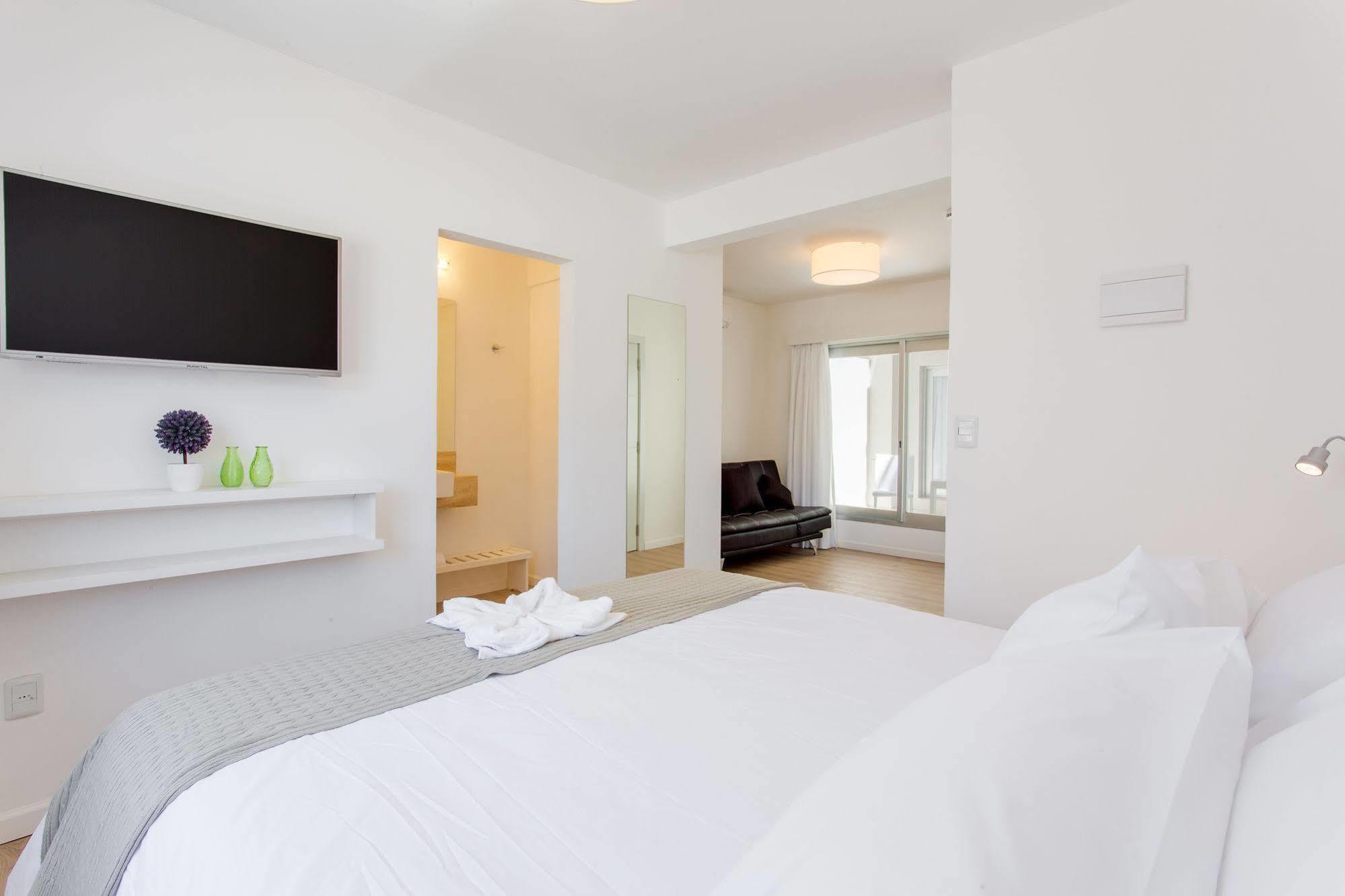20 Hotel Punta del Este Bagian luar foto