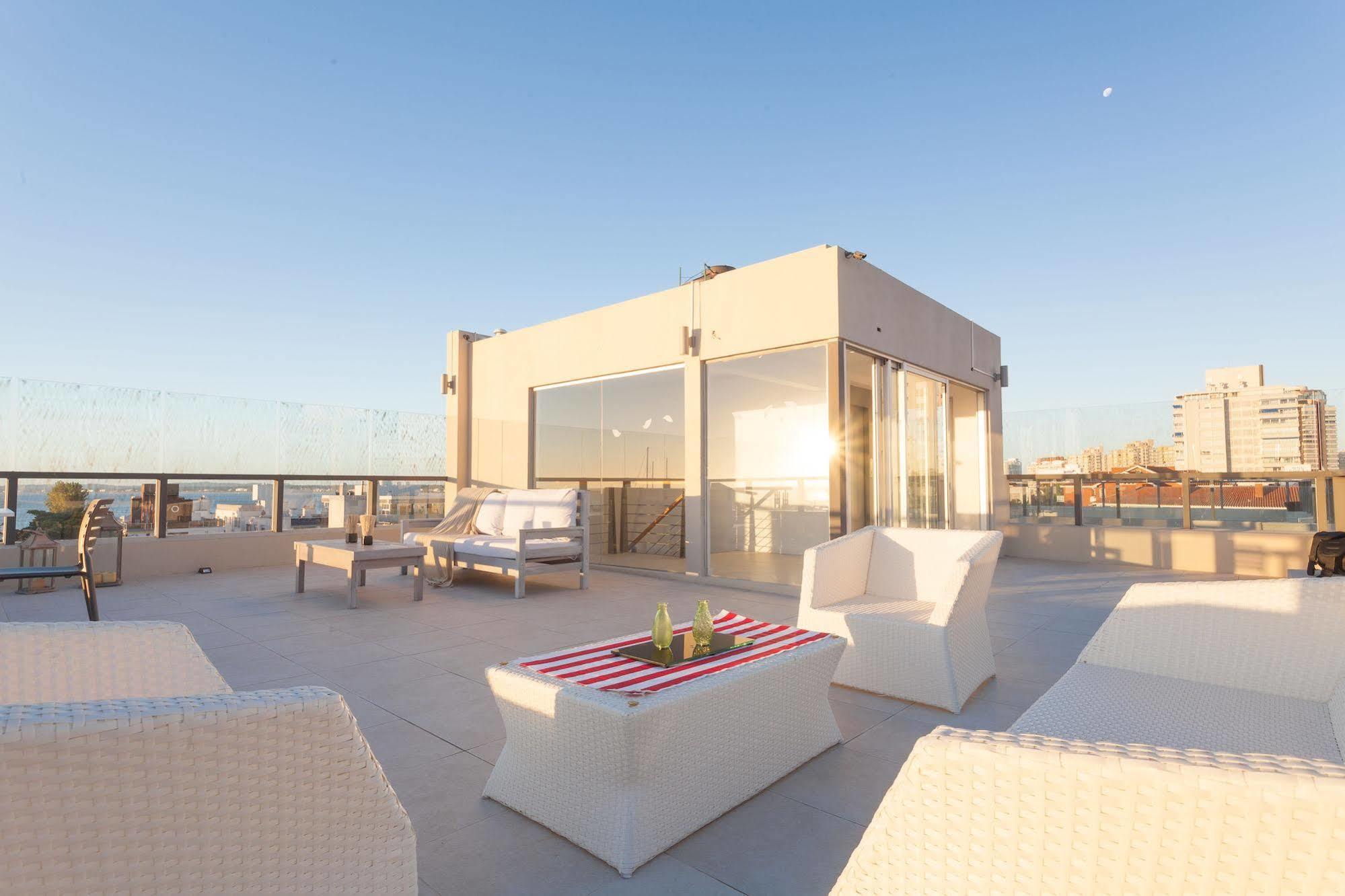 20 Hotel Punta del Este Bagian luar foto