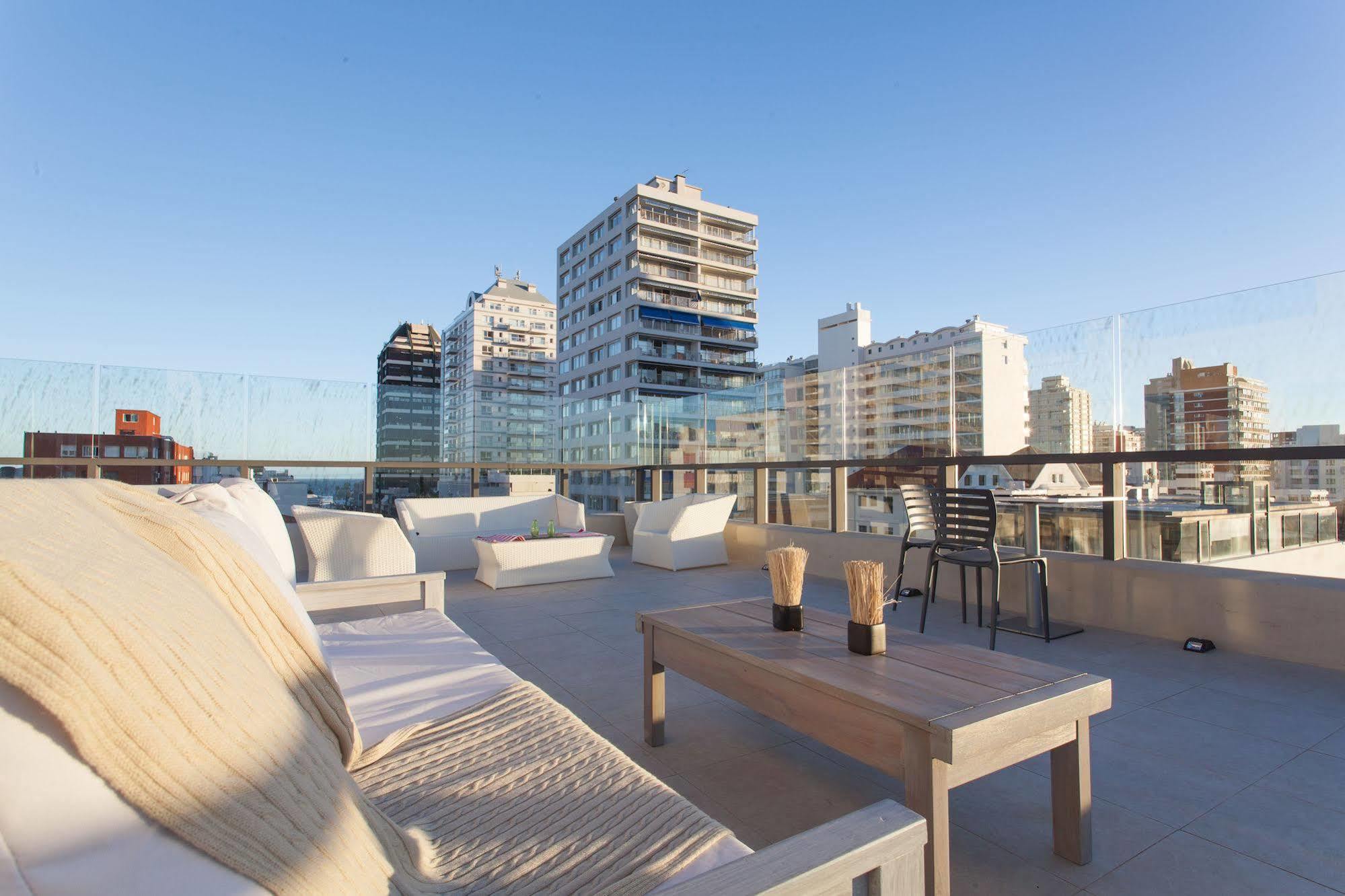 20 Hotel Punta del Este Bagian luar foto